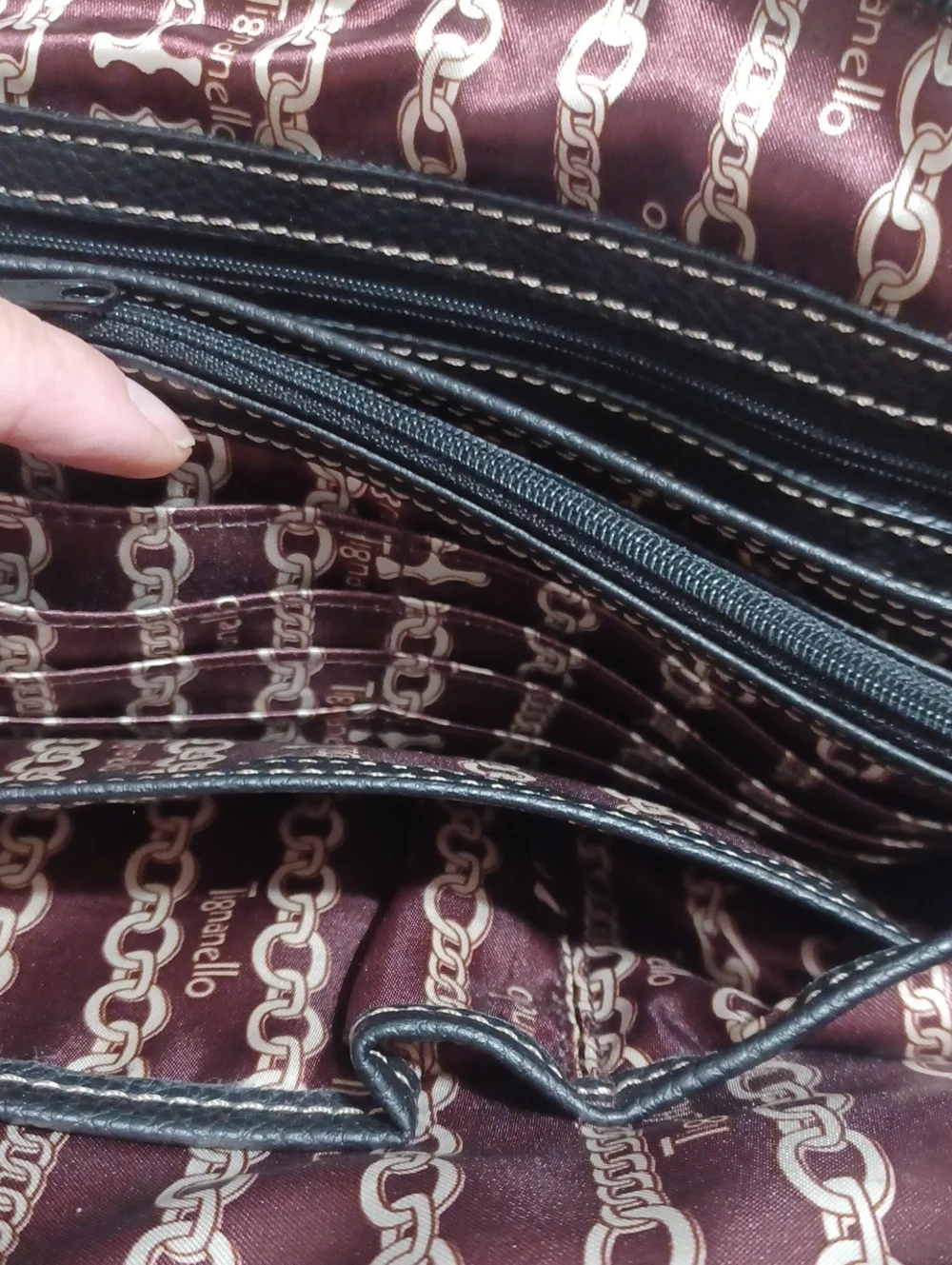 Tignanello Classic Black Geniune Leather Dome Satchel Bag. NWOT